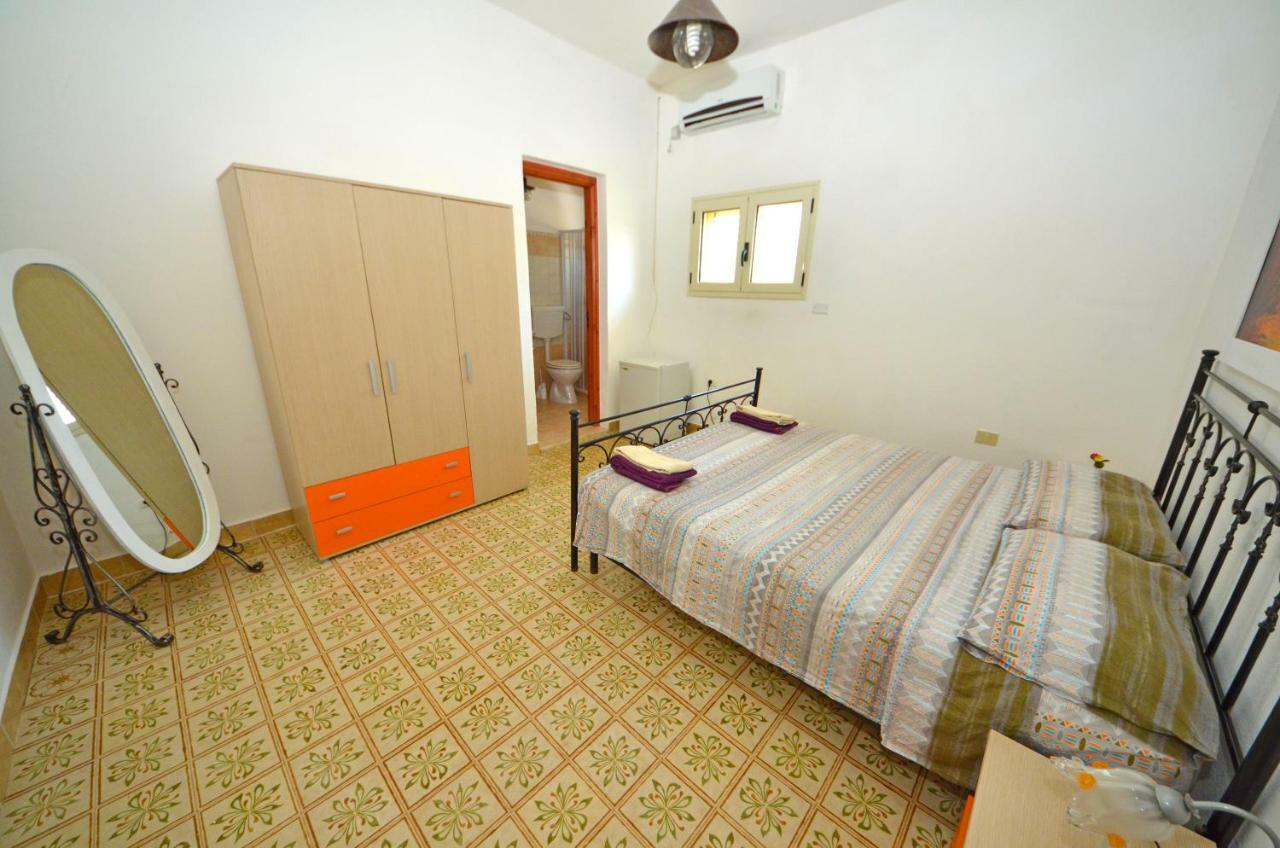 La Marianna Apartment Marina Di Pescoluse Bagian luar foto